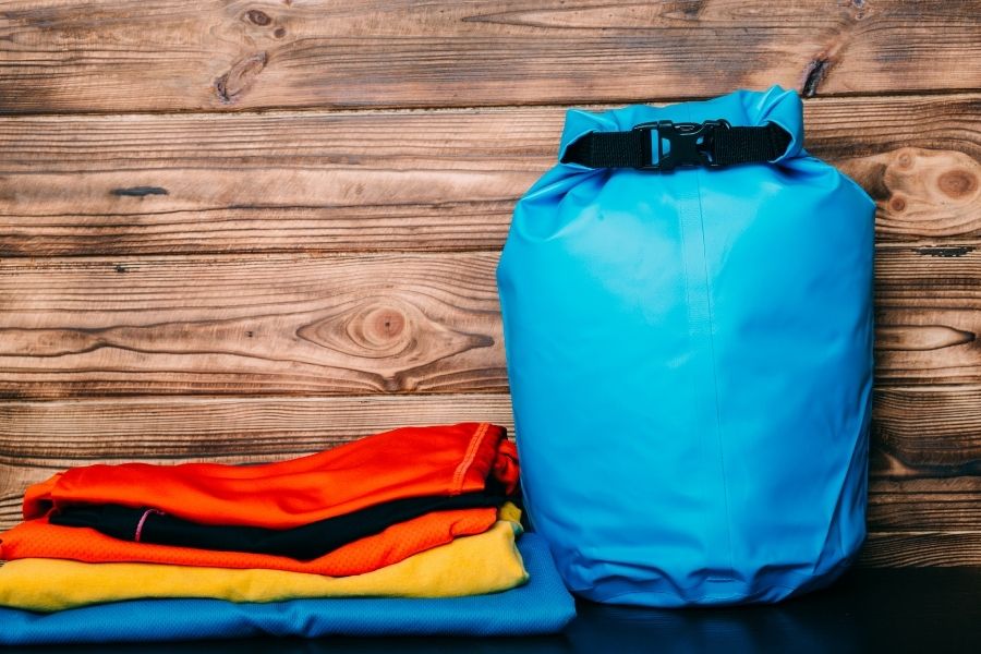 outdoor-ve-spor-giyim-sektorunde-membran-laminasyon-ve-hotmelt-laminasyon-teknolojileri